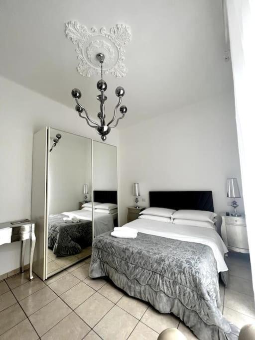 Hotel Virginia Apartaments - Stazione Termini Roma Exterior foto