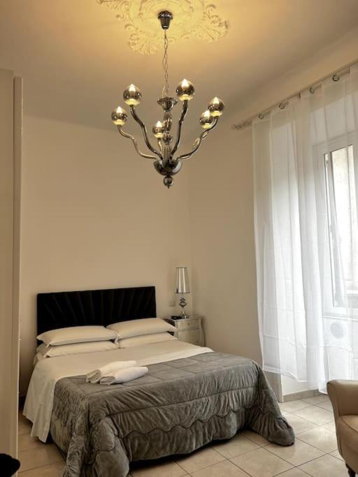 Hotel Virginia Apartaments - Stazione Termini Roma Exterior foto
